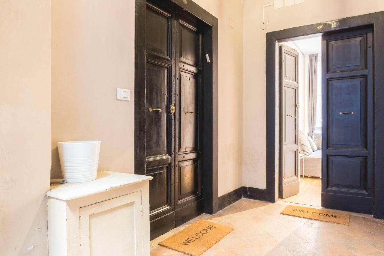 Spanish Steps Luxury Apartment Рим Екстериор снимка